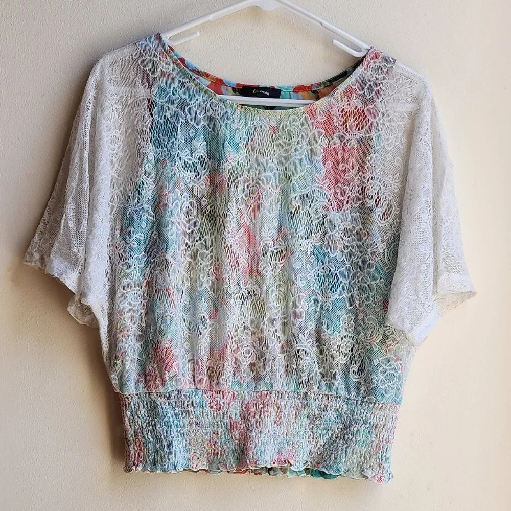 Bwear White Lace Ruched Blouse Size Medium - Picture 7 of 16